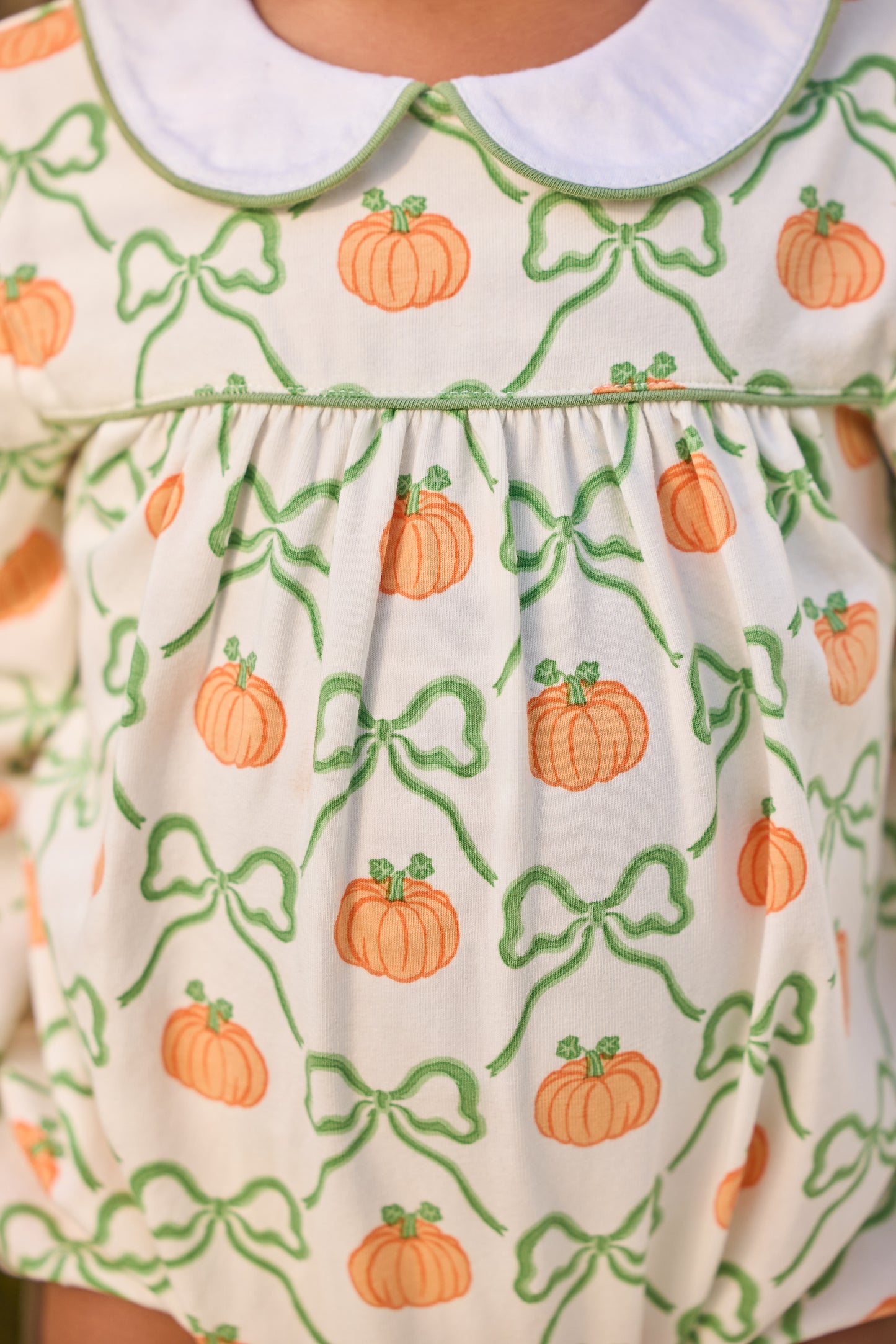 Evelyn Bubble - Pumpkin Trellis