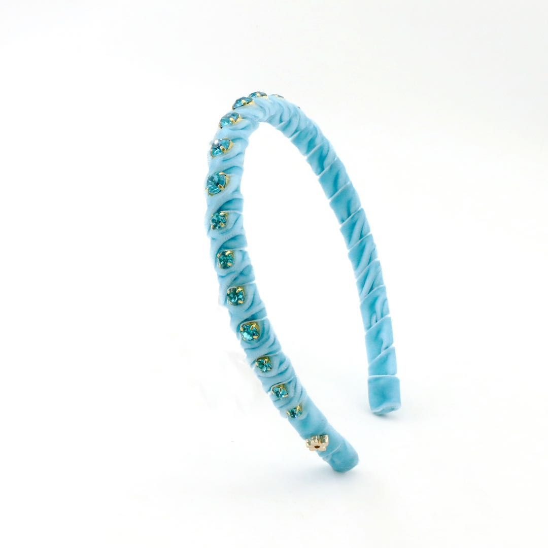 Poppyland: Velvet Stones Light Blue
