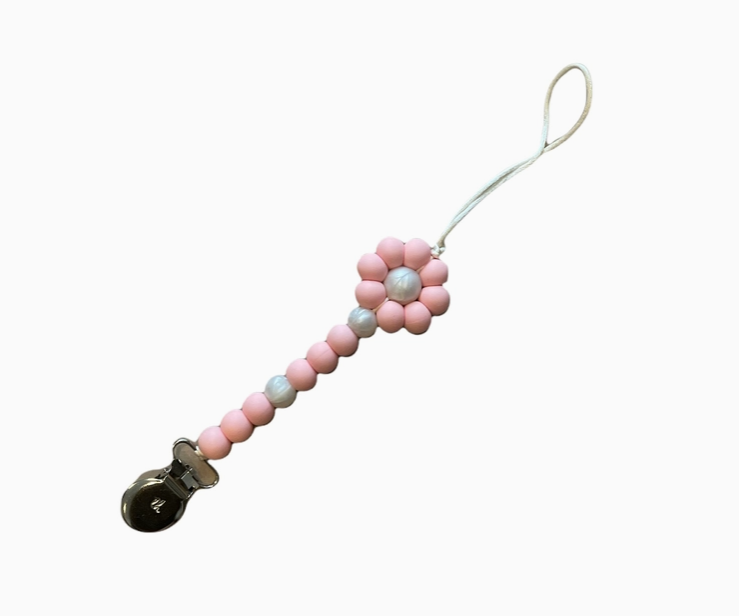 Quinn Teether Pacifier Clip